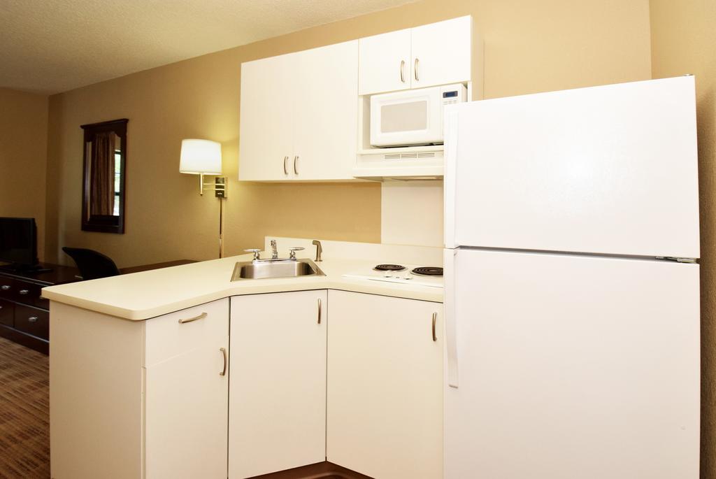 Extended Stay America Suites - Raleigh - Midtown Exterior foto